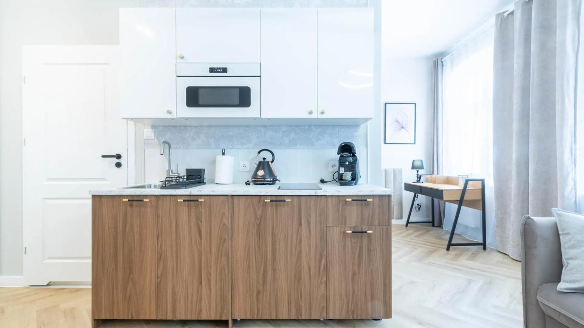 Green Haven Poznan Apartment